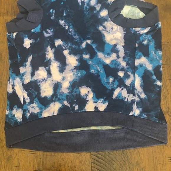 Printed Jersey Tee for Pets - Picture 7 of 9